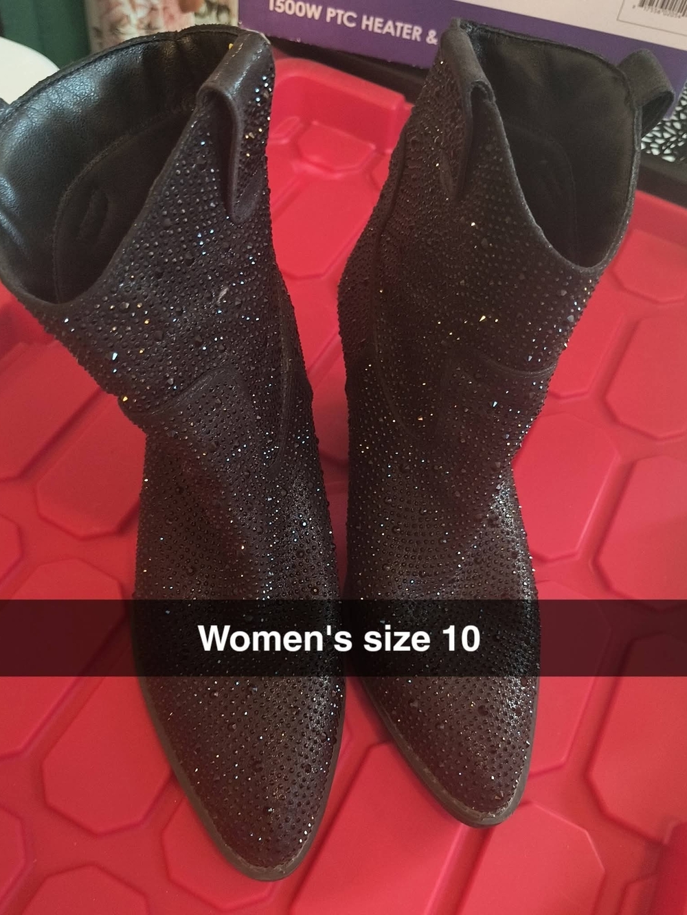 Sparkle Pointed-Toe Ankle Boots - Black